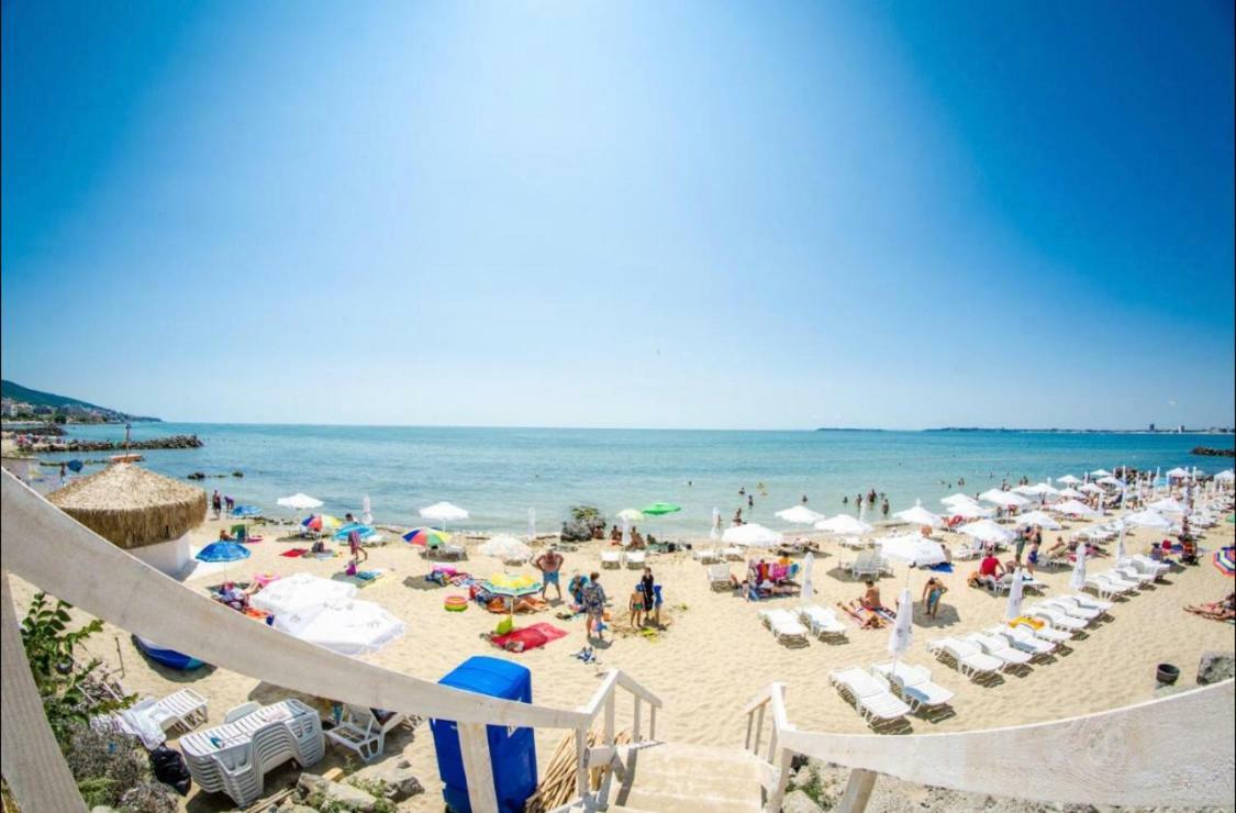 Apartment In Prestige Fort Beach Sveti Vlas Esterno foto