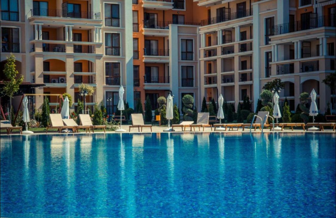 Apartment In Prestige Fort Beach Sveti Vlas Esterno foto